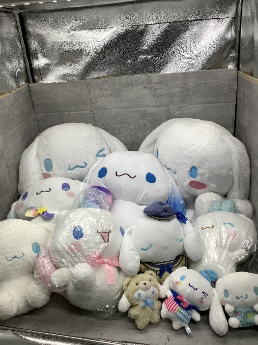 Yahoo!オークション -「ぬいぐるみ 大量」(シナモロール Yahoo!オークション -「ぬいぐるみ 大量」(シナモロール