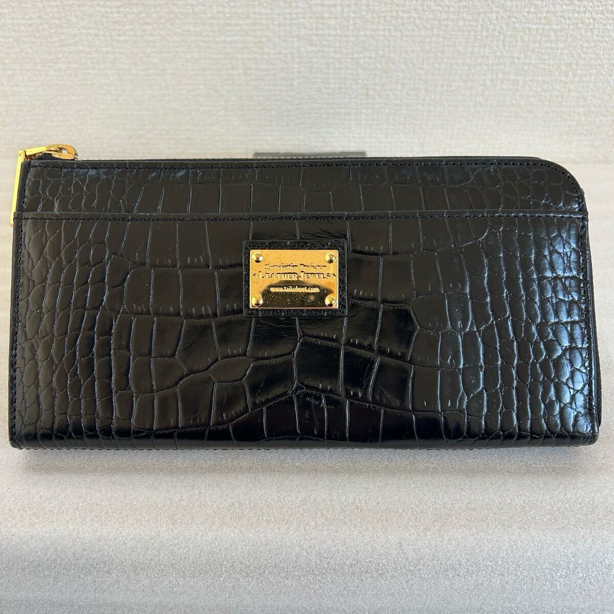 Yahoo!オークション -「leather jewels 財布」の落札相場・落札価格 Yahoo!オークション -「leather jewels 財布」の落札相場・落札価格