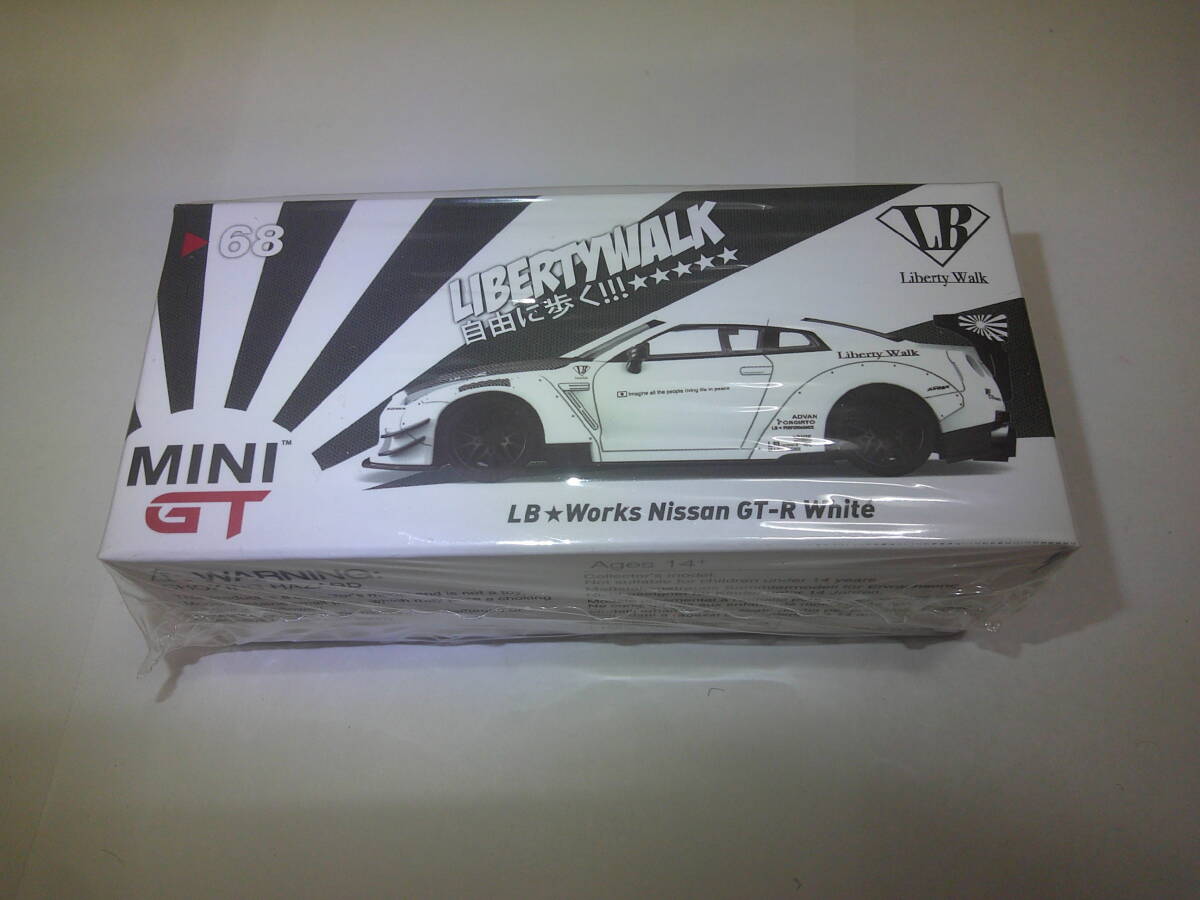 Yahoo!オークション -「日産 gt-r r35 ホワイト」(乗用車