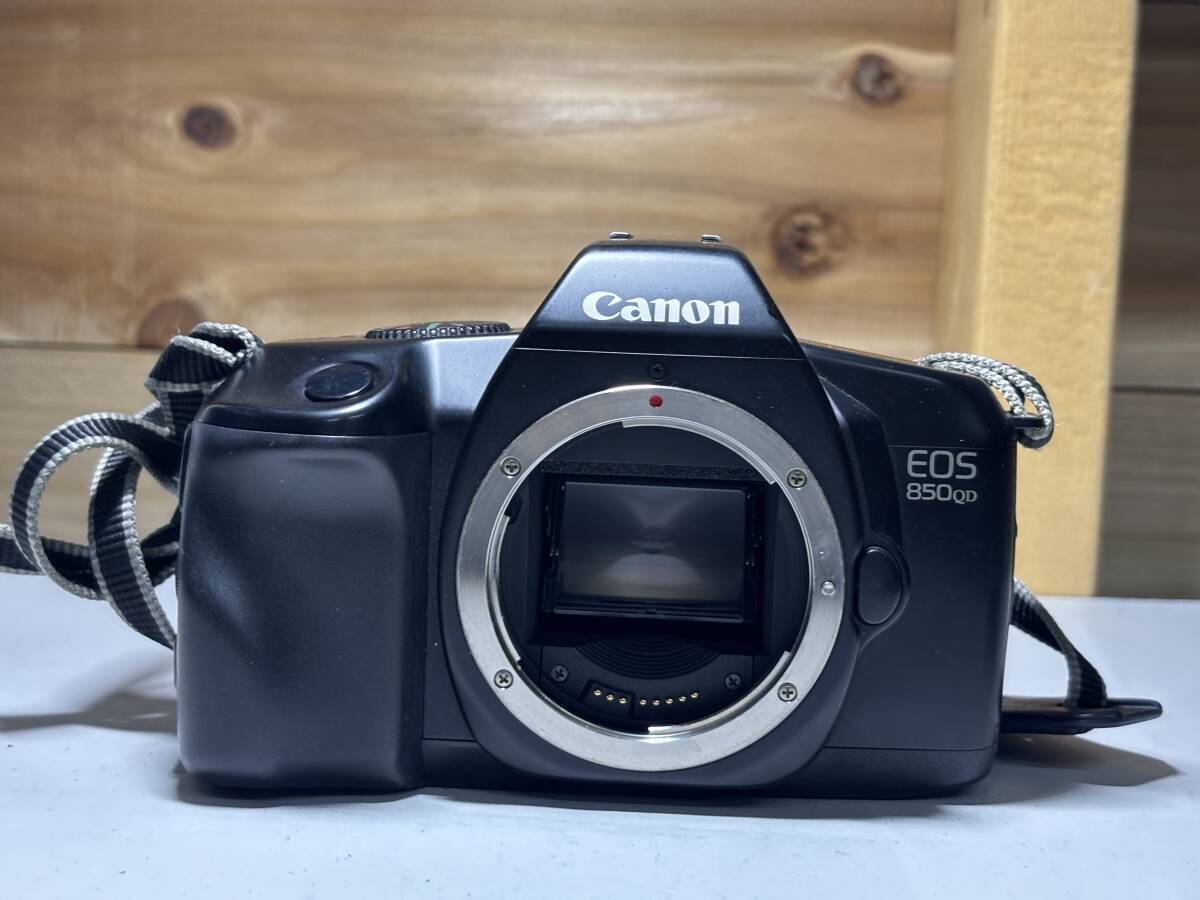 キヤノン フィルムカメラEOS 850QD 新品未使用品