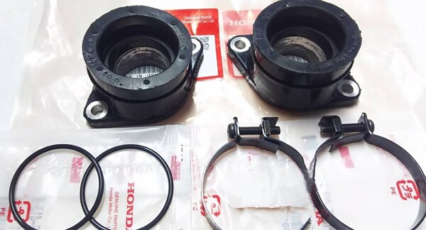 ◆◆送料込み◆CB400N CB400T CM400 CB400Dキャブ インシュレーター HONDA エンジン