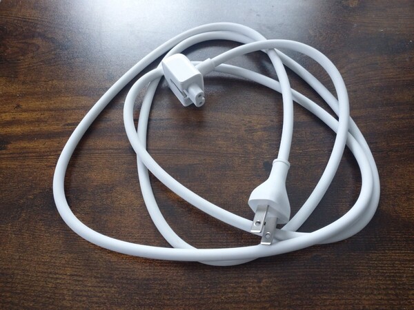 純正 Apple アップル 電源ケーブル ホワイト 白 1.8m ACアダプター MacBook メガネケーブル ①
