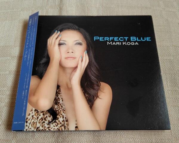 古賀マリ/Mari Koga「パーフェクト・ブルー/Perfect Blue」