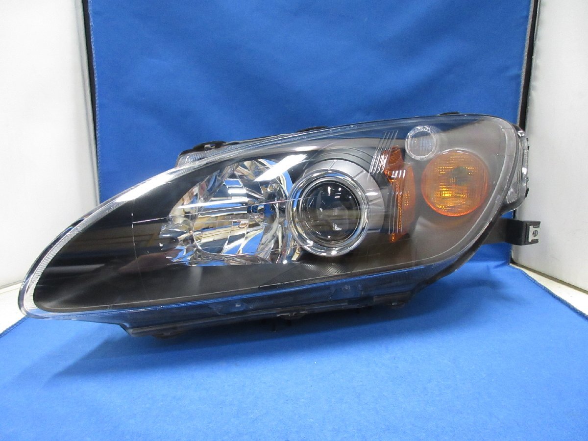 ホンダS2000 AP2-110 TypeS 取り外し品 純正ヘッドライト左右 ホンダS2000 AP2-110 TypeS 取り外し品 純正ヘッドライト左右