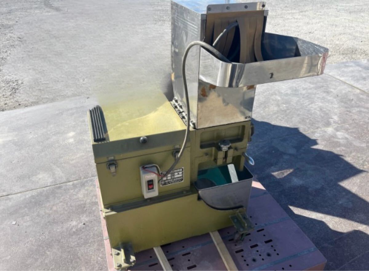 Yahoo!オークション - 森田精機 プラスチック粉砕機 JC-5D型 3.7 Yahoo!オークション - 森田精機 プラスチック粉砕機 JC-5D型 3.7