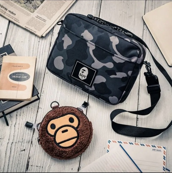 BAPE KIDS◆A BATHING APE/迷彩カモ◆ア ベイシング エイプ◆CAMOショルダー&マイクポシェット◆2点セット◆カモ/付録ノベルティ 送