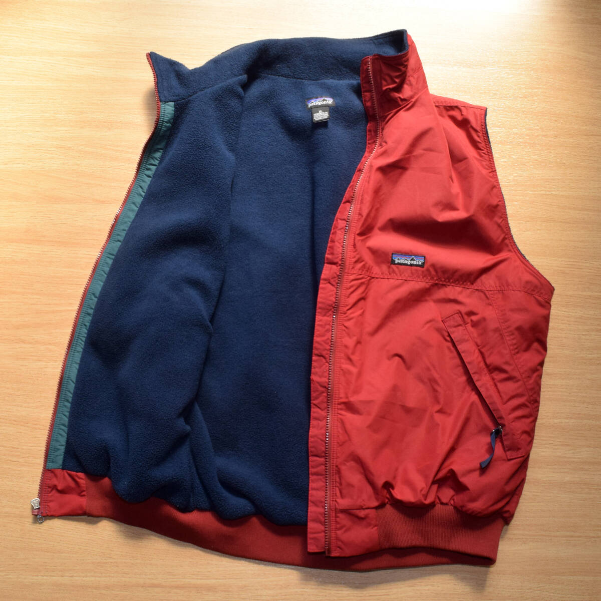 希少美品◎patagonia シェルドシンチラベスト 赤 USA製 Mサイズ Yahoo!オークション -「シェルドシンチラ ベスト」の落札相場