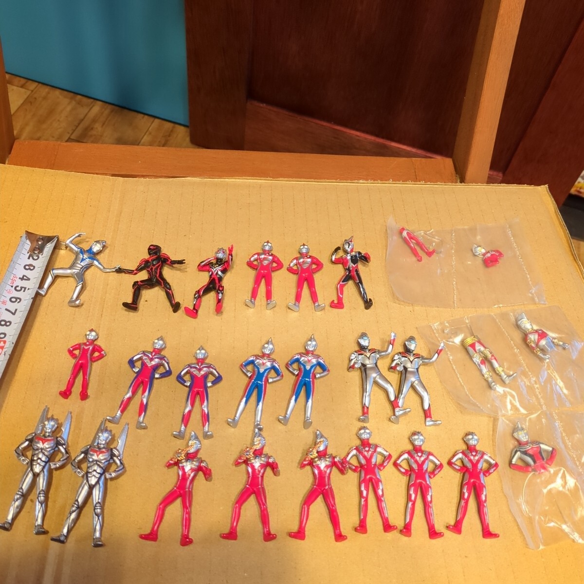 Amazon | ワンダーカプセル チョコエッグ ウルトラマンアストラ
