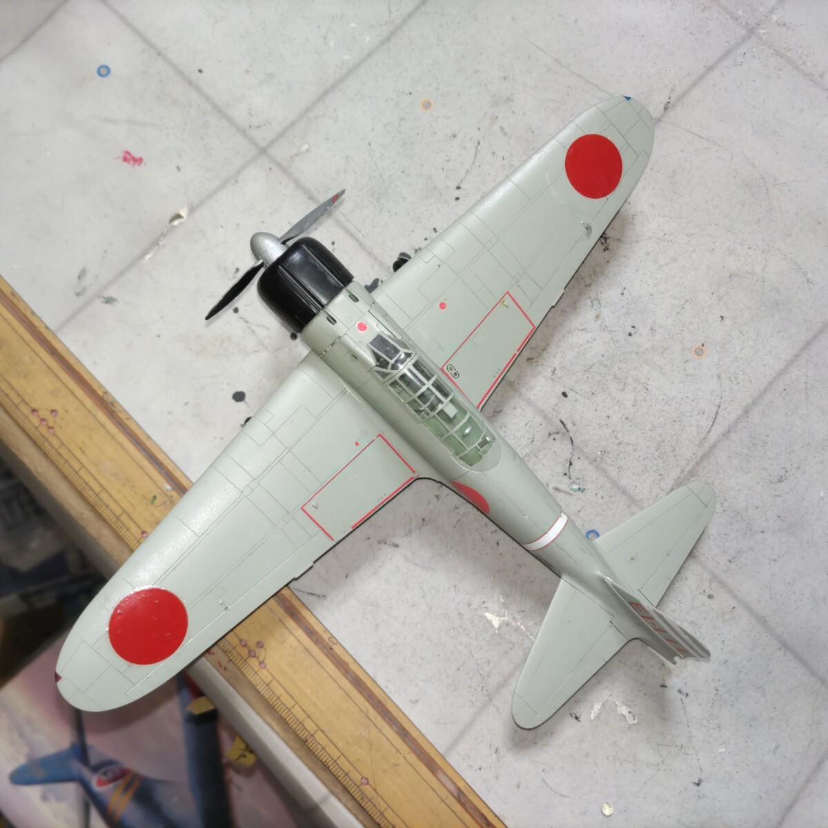 Yahoo!オークション -「零戦21型」(完成品) (航空機)の落札相場