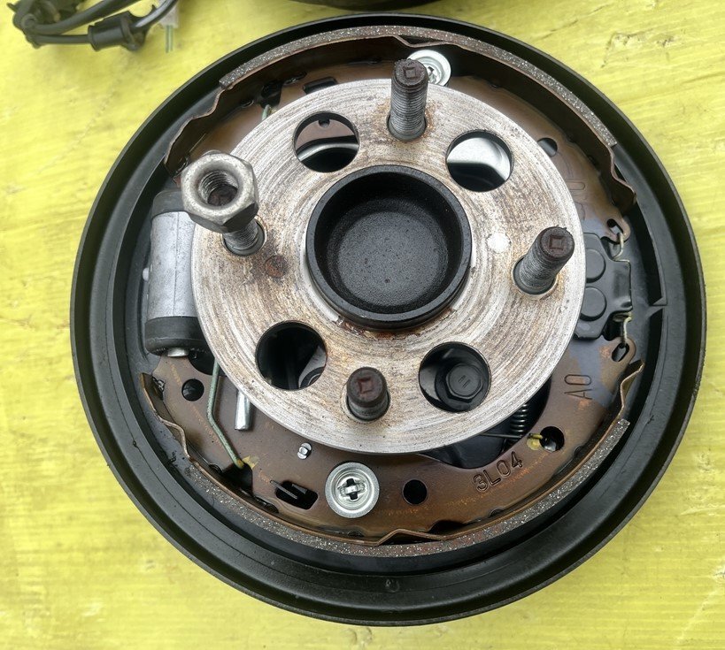 ■□リアドラムブレーキ 左右 ヴィッツ DBA-NSP130□■ ■□リアドラムブレーキ 左右 ヴィッツ DBA-NSP130□■