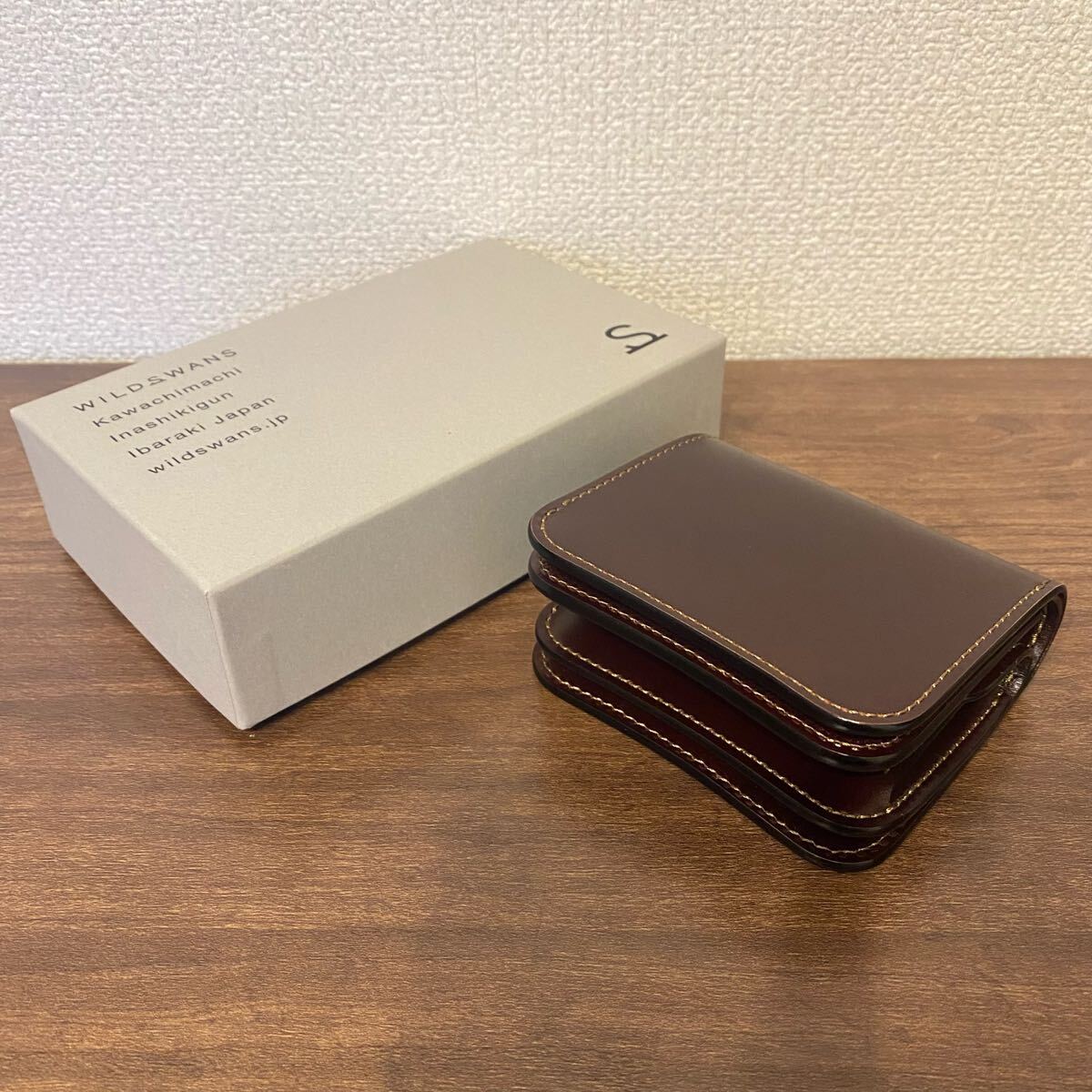 Yahoo!オークション -「ワイルドスワンズ スパンカー」(二つ折り Yahoo!オークション -「ワイルドスワンズ スパンカー」(二つ折り