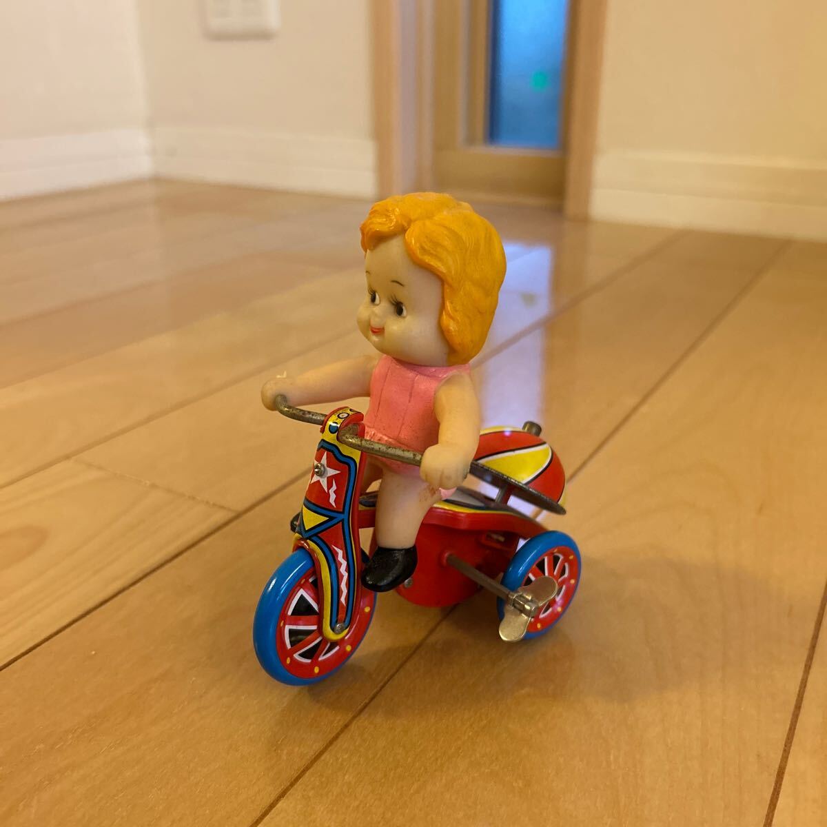 Yahoo!オークション -「ブリキ ゼンマイ 三輪車」の落札相場 Yahoo!オークション -「ブリキ ゼンマイ 三輪車」の落札相場