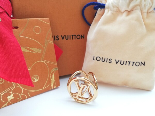 美品 LOUISVUITTON スカーフリング M64289 ビジューフラール ルイーズ ゴールド ルイヴィトン 箱付き