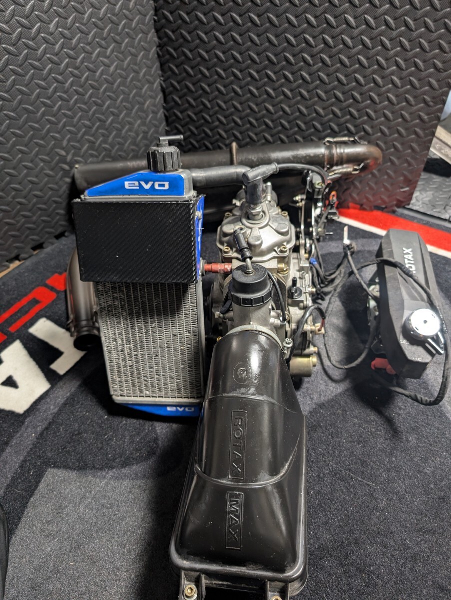 Yahoo!オークション -「rotax max エンジン」の落札相場・落札価格 Yahoo!オークション -「rotax max エンジン」の落札相場・落札価格