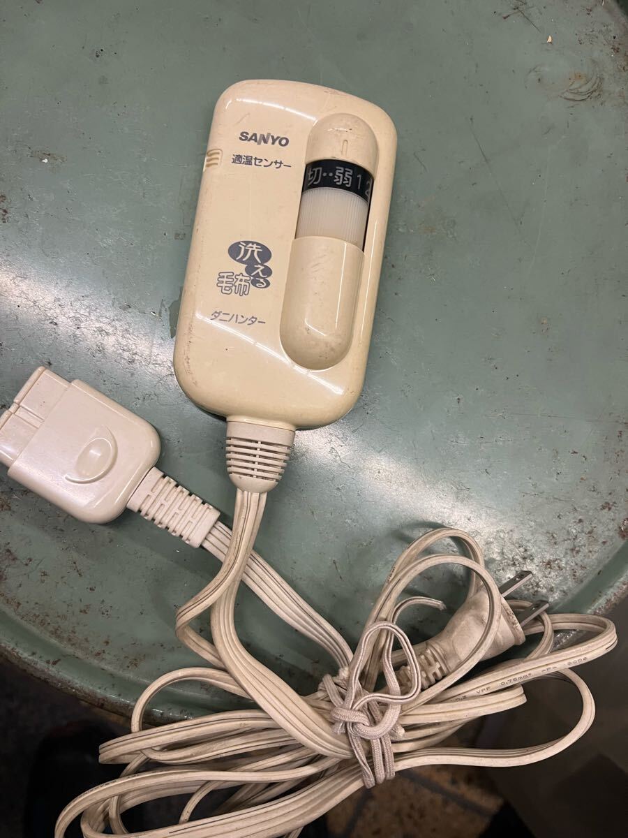 Yahoo!オークション -「サンヨー電気」(電気毛布、電気ひざ掛け Yahoo!オークション -「サンヨー電気」(電気毛布、電気ひざ掛け