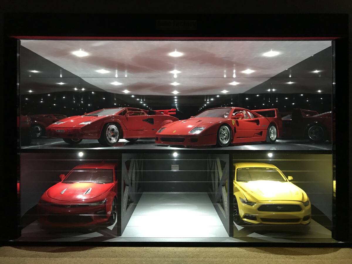 ミニカー専用ジオラマ:1/18 ショールーム&ガレージⅢ/最大展示台数6台! Yahoo!オークション -「ジオラマ ガレージ 1/18」(自動車