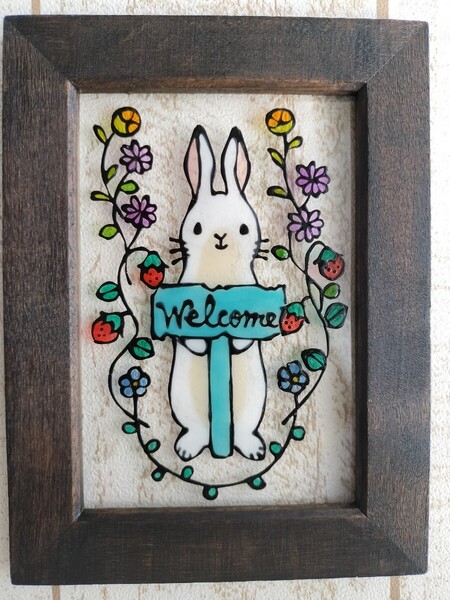 送料込!ステンドグラス風 白ウサギのwelcome 花 イラスト インテリア雑貨 グラスアート プレゼントにも ハンドメイド
