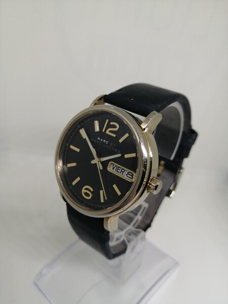 【稼働品】MARC BY MARC JACOBS マークジェイコブス MBM1388 クォーツデイデイト腕時計