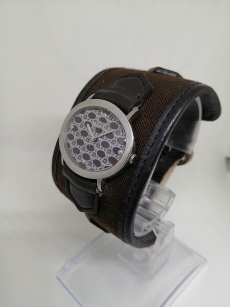 【稼働品】Vivienne Westwood ヴィヴィアンウエストウッド VW-4026 レディースクォーツ腕時計