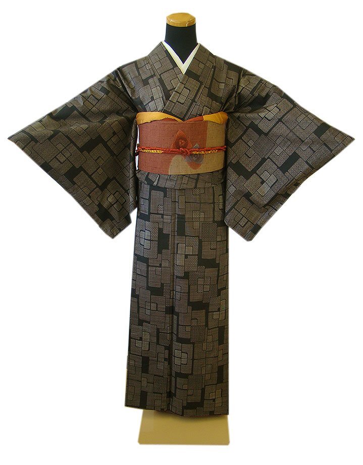 時代屋 裄64.4ｃｍ 本場 大島紬 紬なごや帯 帯揚げ 帯〆 ４点 セット 正絹 未使用 仕付糸付 袷 150ｃｍ～156ｃｍ TT987