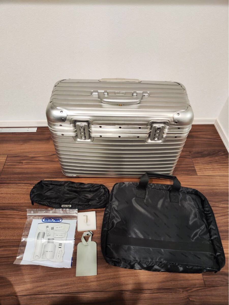 Yahoo!オークション -「rimowa pilot」(リモワ) (スーツケース Yahoo!オークション -「rimowa pilot」(リモワ) (スーツケース