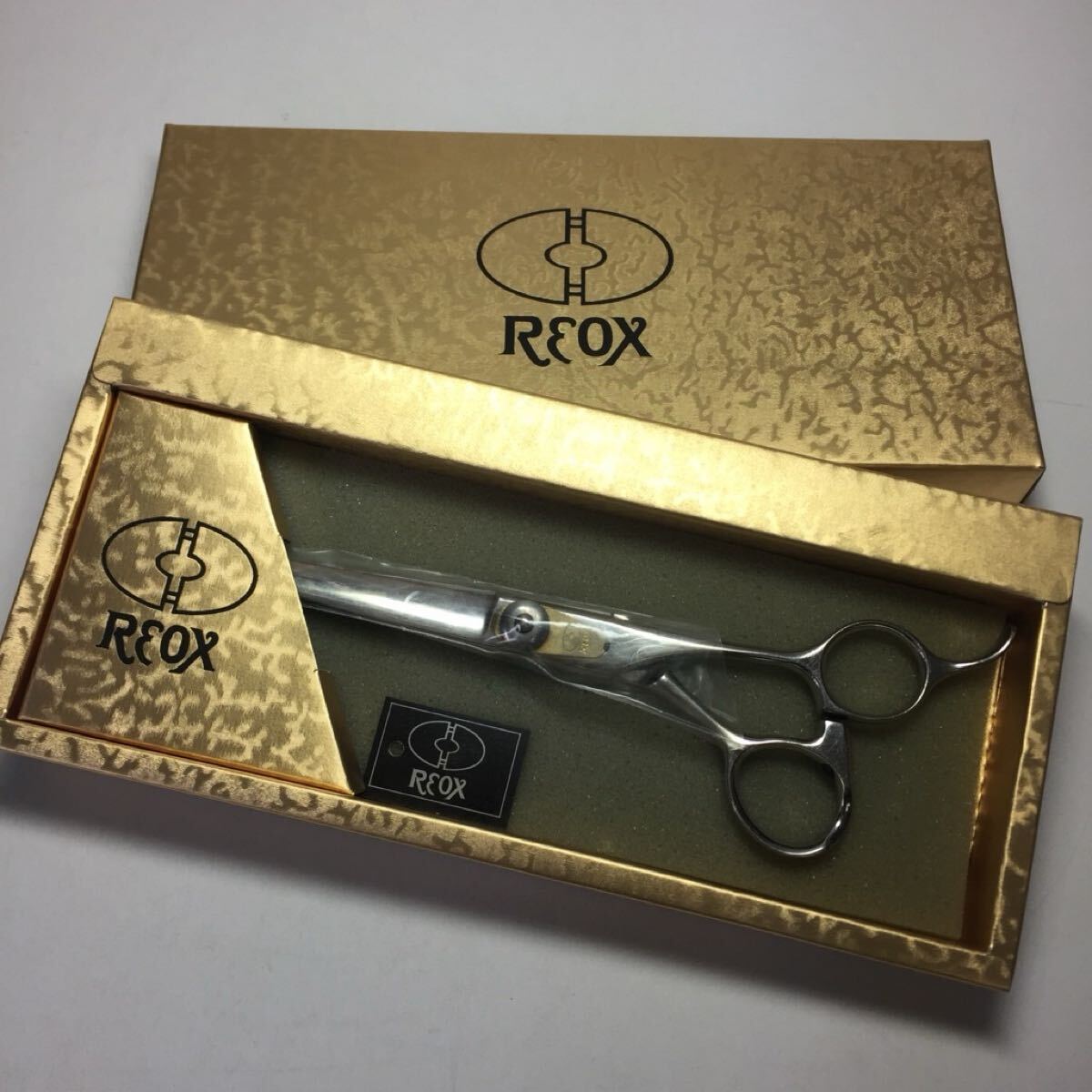 極美品&2本セット販売【柳生 REOX シザー 美容師 ハサミ 美容室】 Yahoo!オークション -「柳生シザー」の落札相場・落札価格