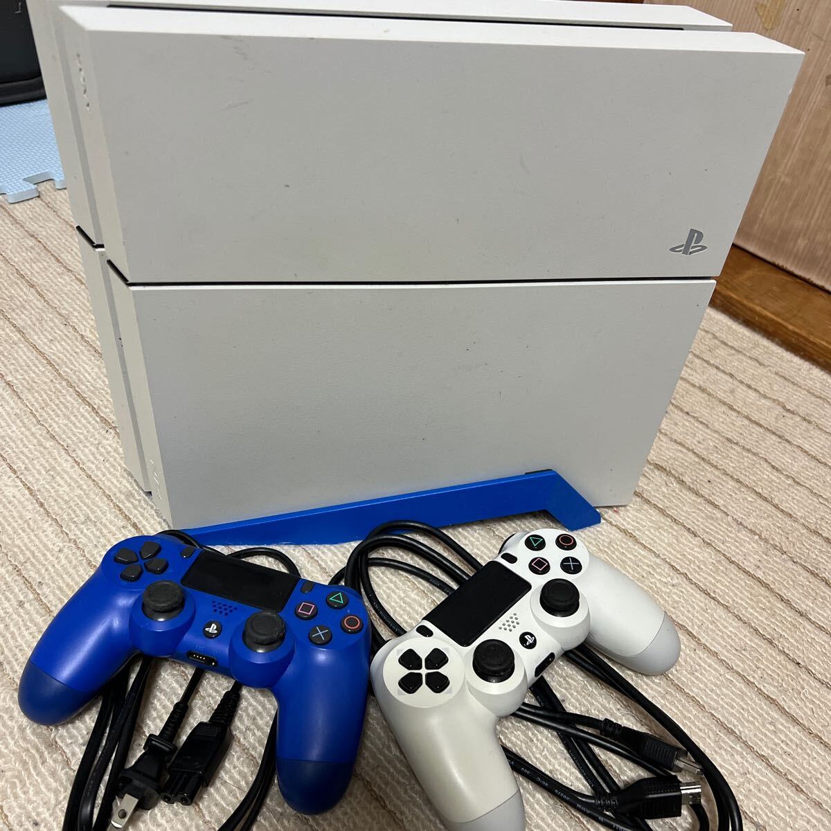 Yahoo!オークション -「ケーブル無し」(PS4本体 Yahoo!オークション -「ケーブル無し」(PS4本体