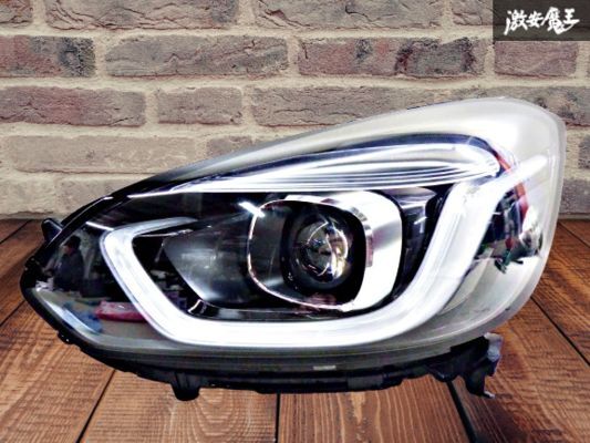 美品　純正　ホンダ　フィット　GR3 ヘッドライト LED 右 Yahoo!オークション -「gr3 フィット」(ヘッドライト) (ホンダ用