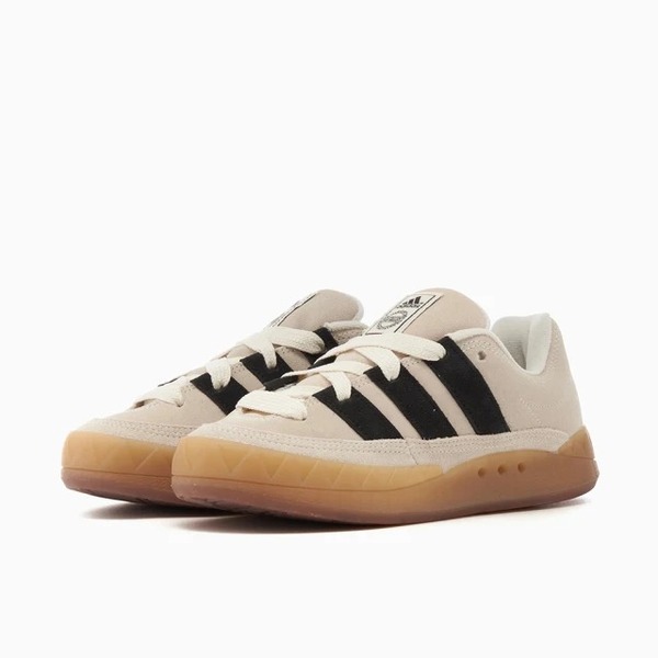新品 adidas アディマティック オフホワイト IE2226 26.5cm