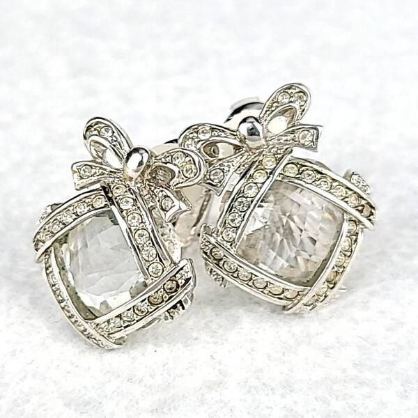 ◎極美品◎SWAROVSKI スワロフスキー イヤリング パヴェ 大粒 リボン型 バースデー