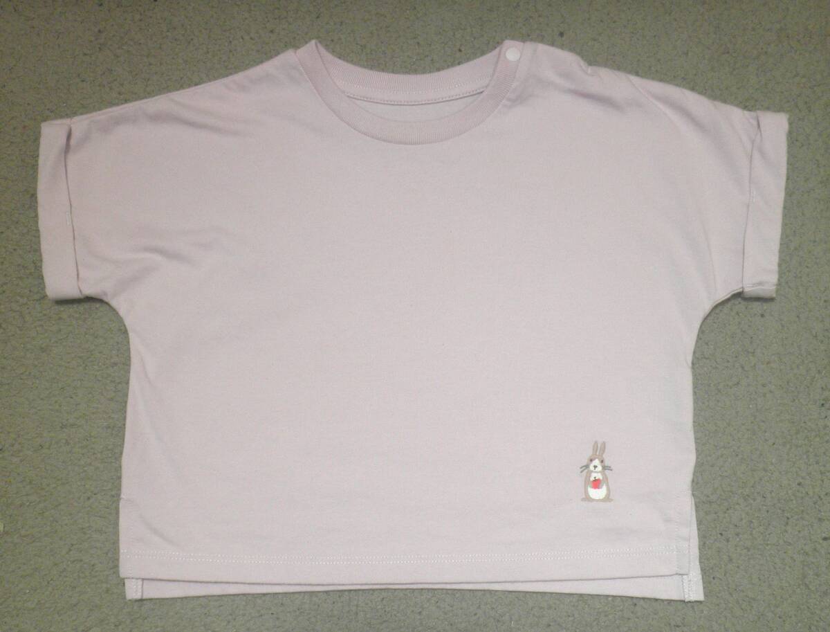 ユニクロ　ウサギ　Tシャツ　８０