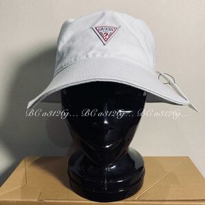 新品 GUESS バケットハット WHITE レディース ゲス ハット 帽子 ワンサイズ コットン100% AL1A8866DS タグ付き