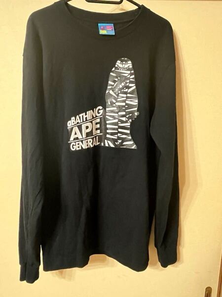 中古品 A BATHING APE 長袖 Tシャツ T Shirt ミイラ サイズL 黒 ア ベイシング エイプ ベイプ BAPE APE 正規品 長袖Tシャツ ブラック レア