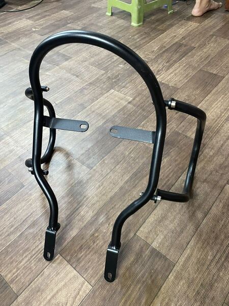 セール 24時間以内発送 新品 XSR155/XSR125 タンデムバー&サイドガード付き セット
