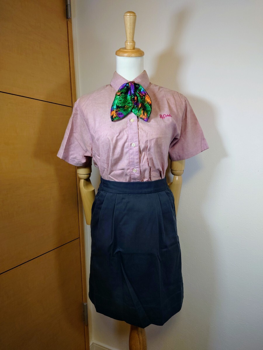 マクドナルド 旧制服 女性用 ブラウス2枚