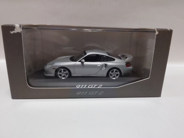 ポルシェ911 GT2 Evo ストリートVer 1995シルバー