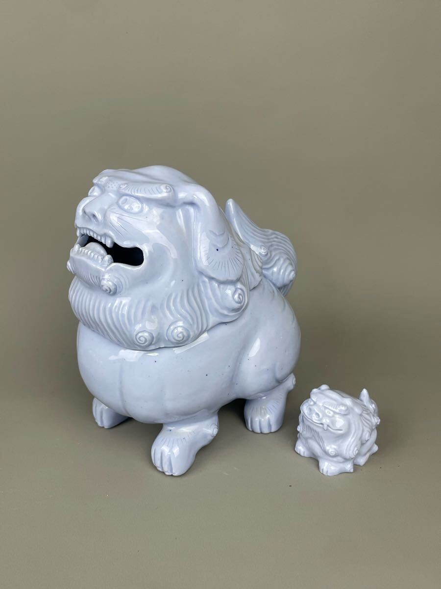 Yahoo!オークション -「獅子 置物」(伊万里、有田) (日本の陶磁 Yahoo!オークション -「獅子 置物」(伊万里、有田) (日本の陶磁