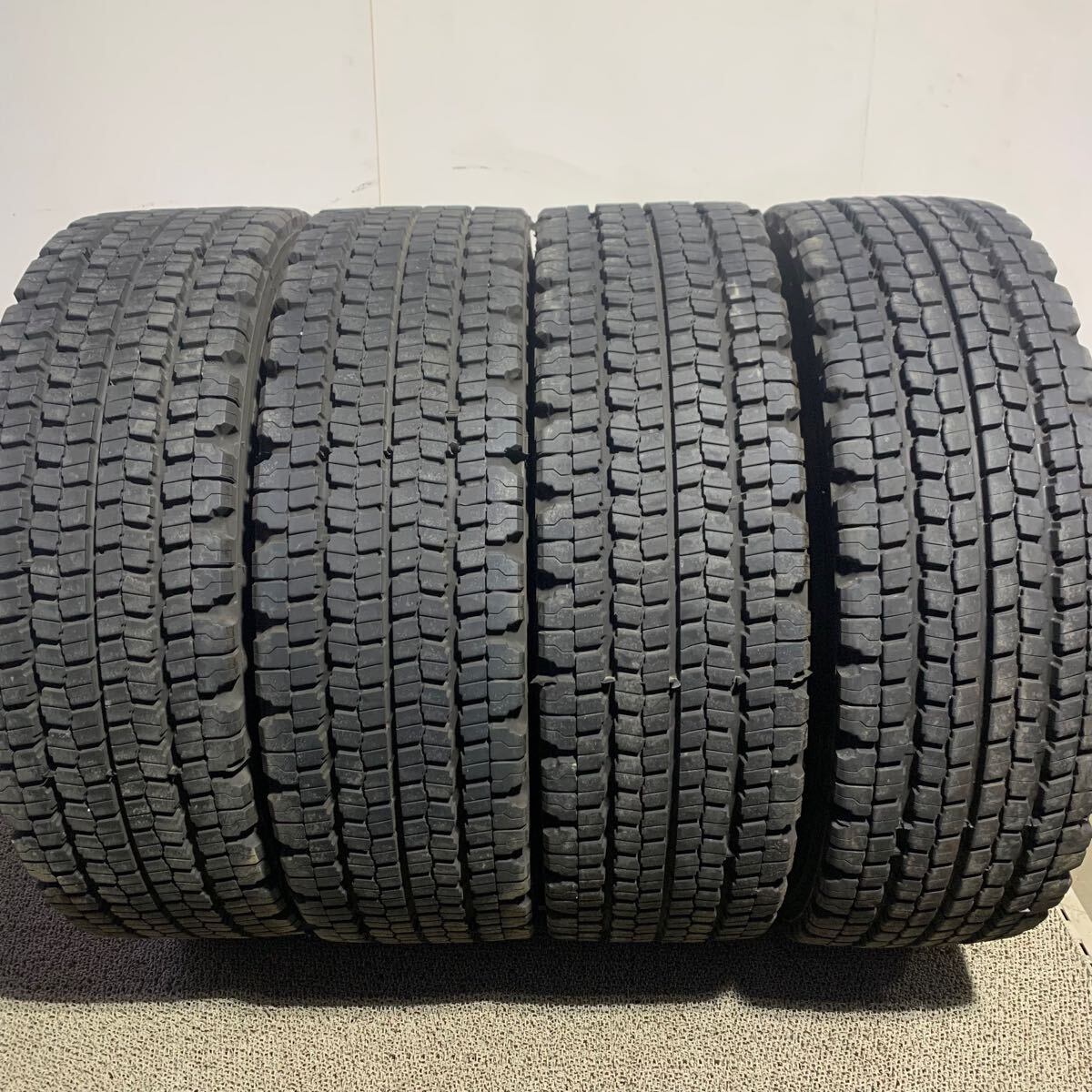 価格｜275/70R22.5 148/145J M888 ブリヂストン BRIDGESTONE ミックス溝 |  トラックタイヤ・ホイールのネット通販が安い