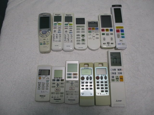 三菱 エアコンリモコン まとめ売り - メルカリ