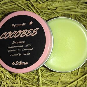 E.V.O Lab製 ギター用蜜蝋WAX COCOBEE Sakura 30g スパチュラ付き