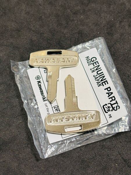 KE100 ブランクキー 純正新品 KL250 2本 カワサキ スペアキー kawasaki 合鍵