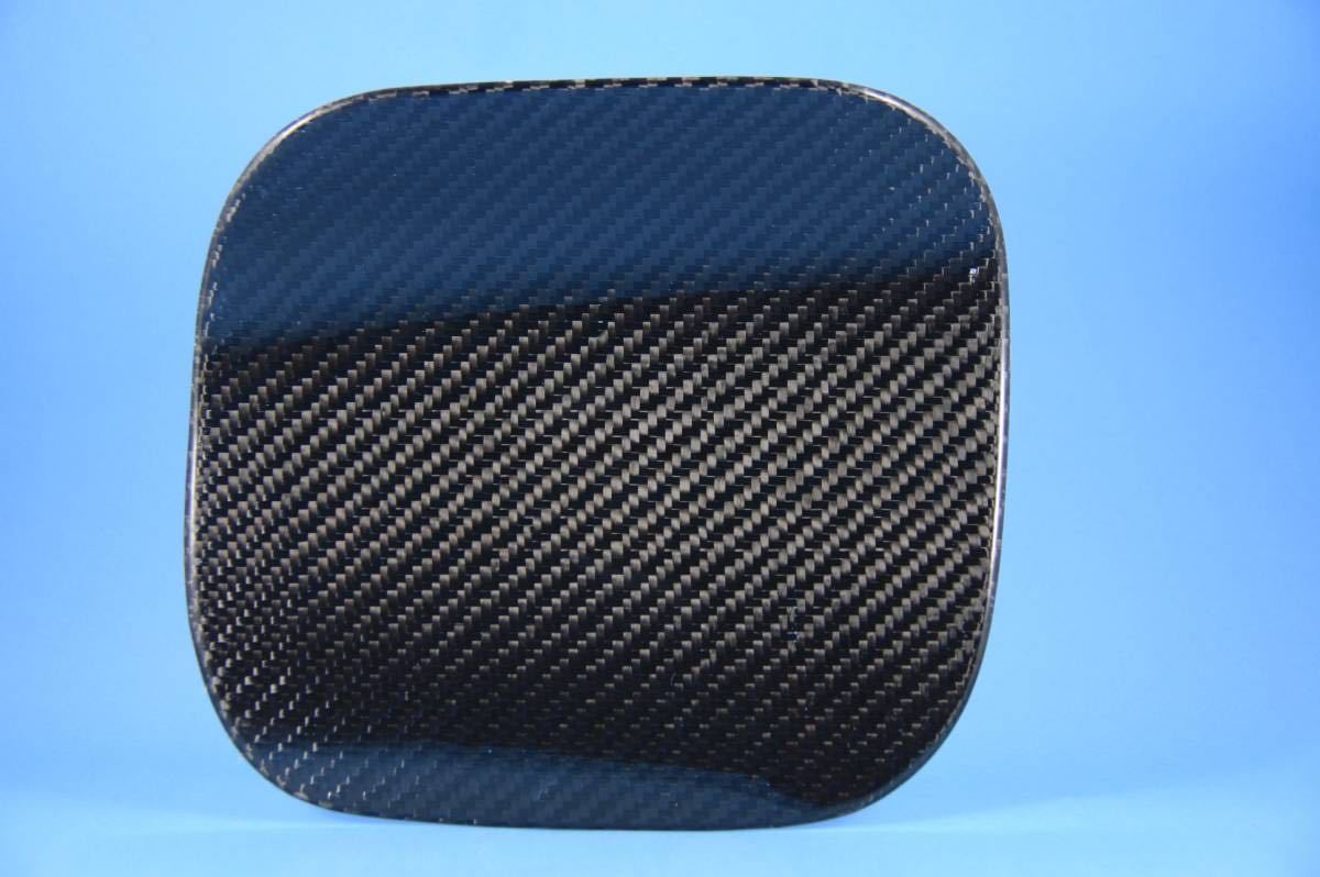 C-HR NGX50 ZYX10 カーボンフューエルリッドカバー