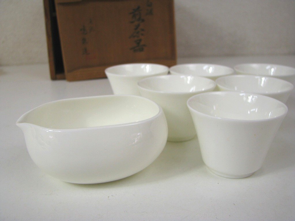 尾張 鳴泉造 白磁 煎茶器 煎茶揃 煎茶セット 急須 湯さまし 湯呑 尾張 鳴泉造 白磁 煎茶器 煎茶揃 煎茶セット 急須 湯さまし 湯呑