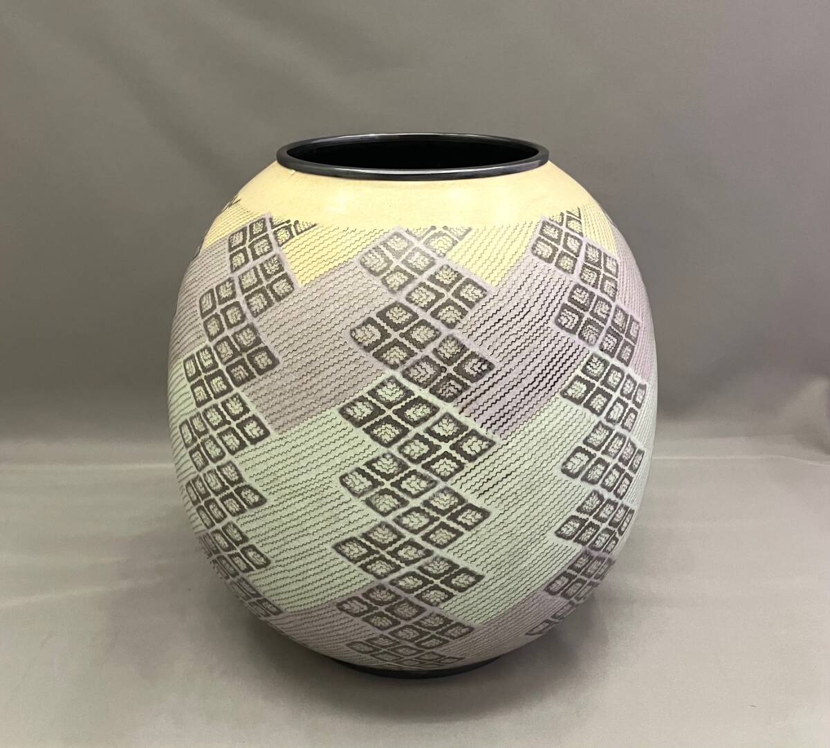 Yahoo!オークション -「安藤七宝花瓶」の落札相場・落札価格 Yahoo!オークション -「安藤七宝花瓶」の落札相場・落札価格
