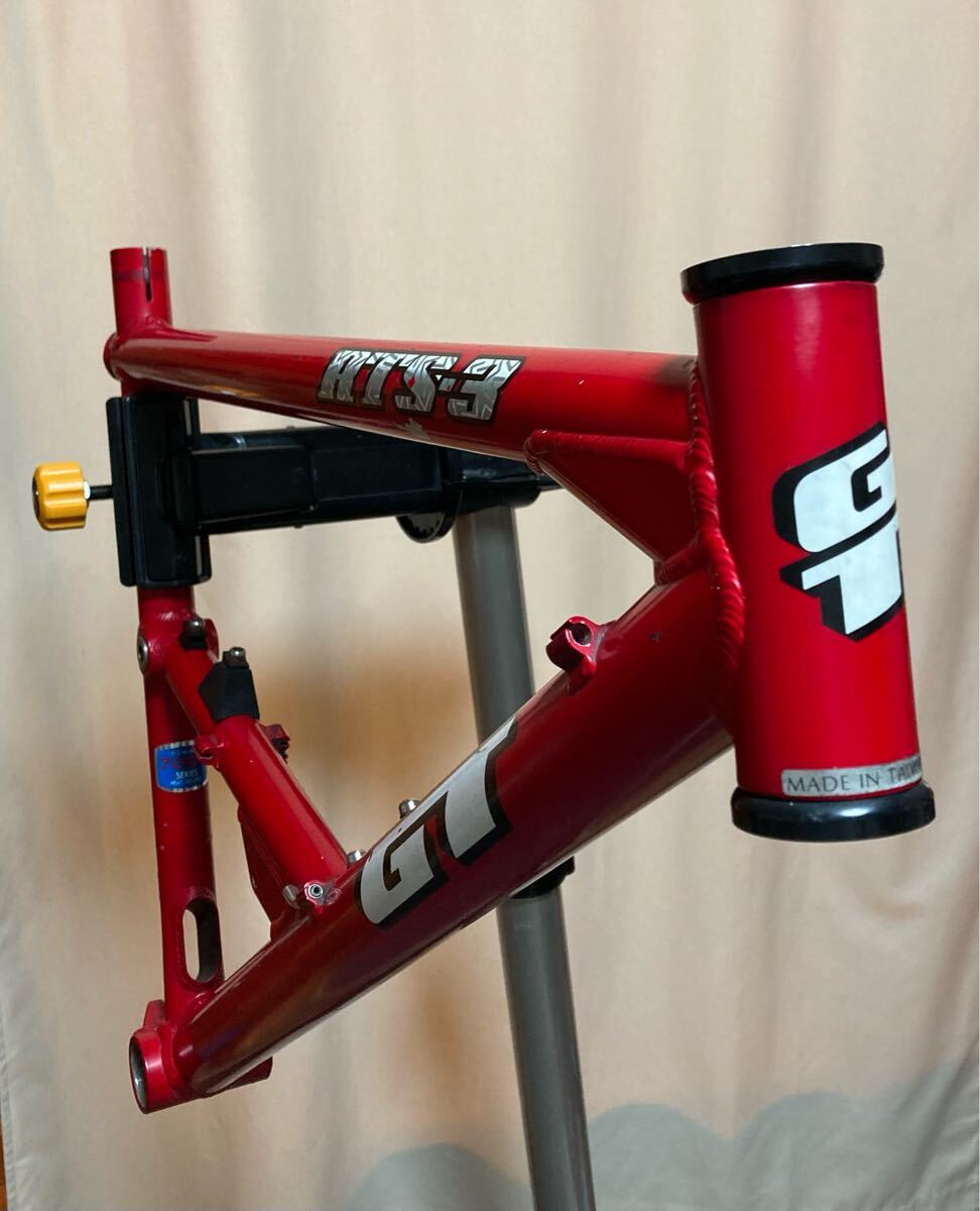 Yahoo!オークション -「gt」(マウンテンバイク) (フレーム)の Yahoo!オークション -「gt」(マウンテンバイク) (フレーム)の