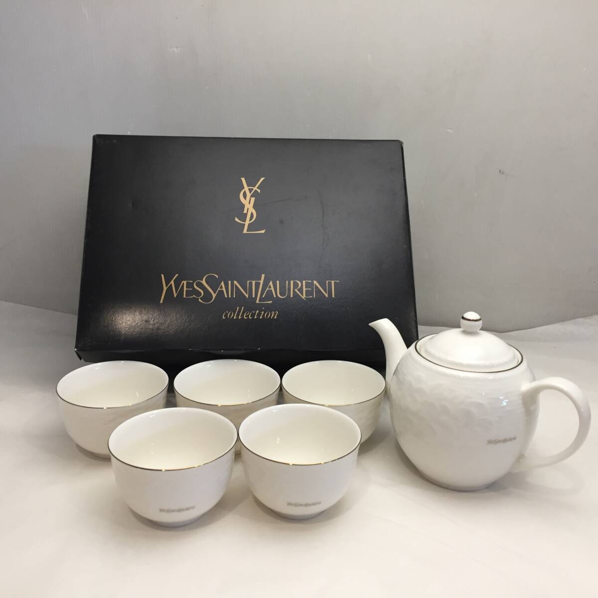 Yahoo!オークション -「サンローランysl」(カップ&ソーサー Yahoo!オークション -「サンローランysl」(カップ&ソーサー