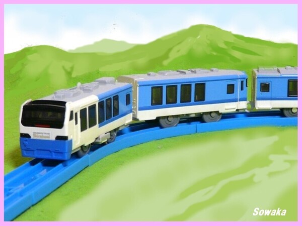 絶版!希少品●プラレール JR東日本★キハ40/48系 リゾート しらかみ「初代:青池」★クルーズトレイン 簡易清掃 整備点検 走行確認◎