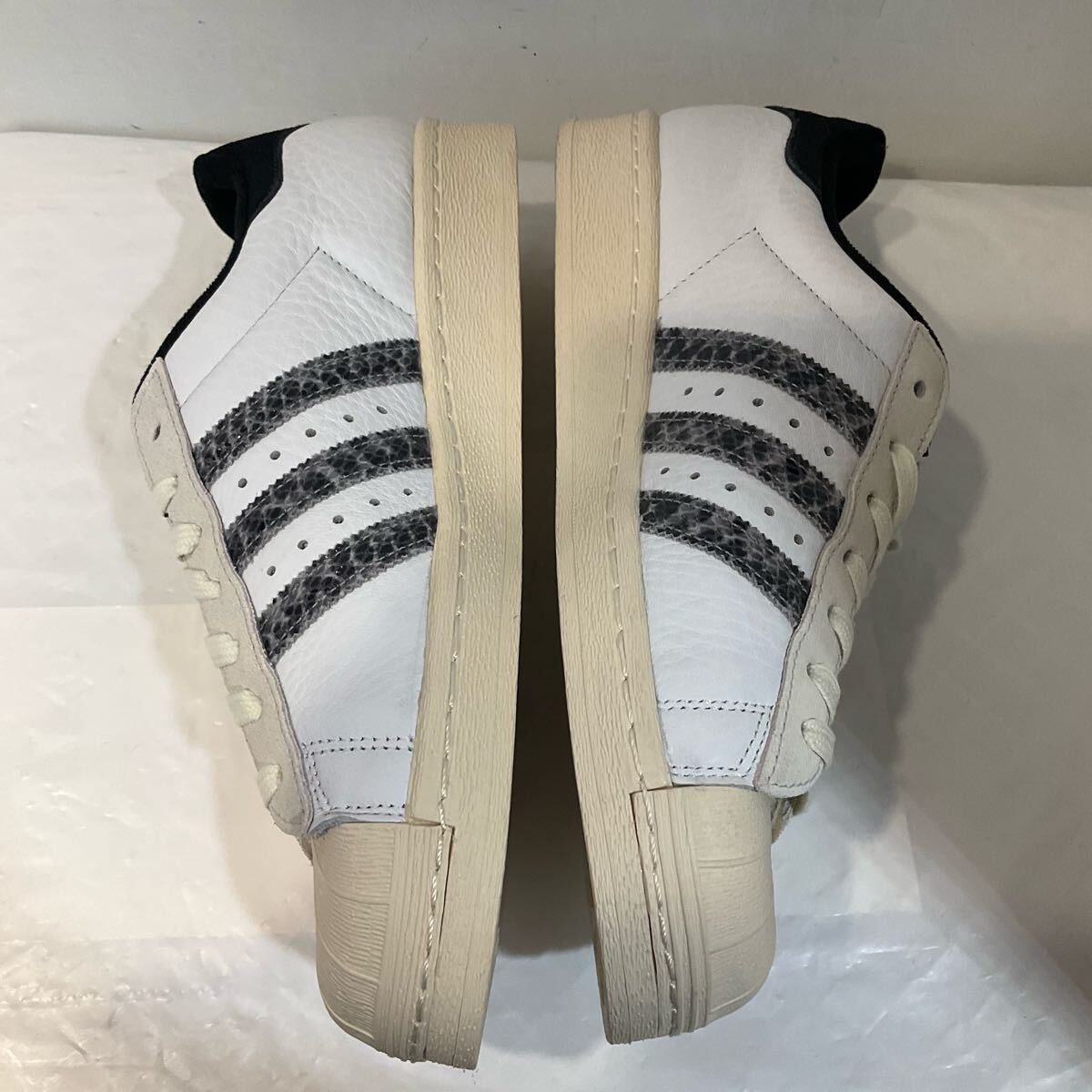 adidas アディダス Originals オリジナルス スニーカー SUPERSTAR 82 スーパースター White Granite Black ホワイト ブラック 28cm 653439 adidas アディダス Originals オリジナルス スニーカー SUPERSTAR 82 スーパースター White Granite Black ホワイト ブラック 28cm 653439