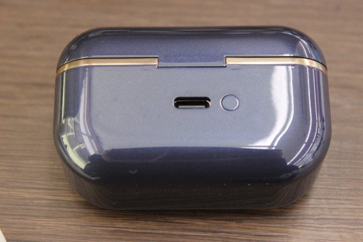 ○AVIOT（2） TE-BD11tR ワイヤレスイヤホン ブラック Bluetoothイヤホン 【動作保証出品】