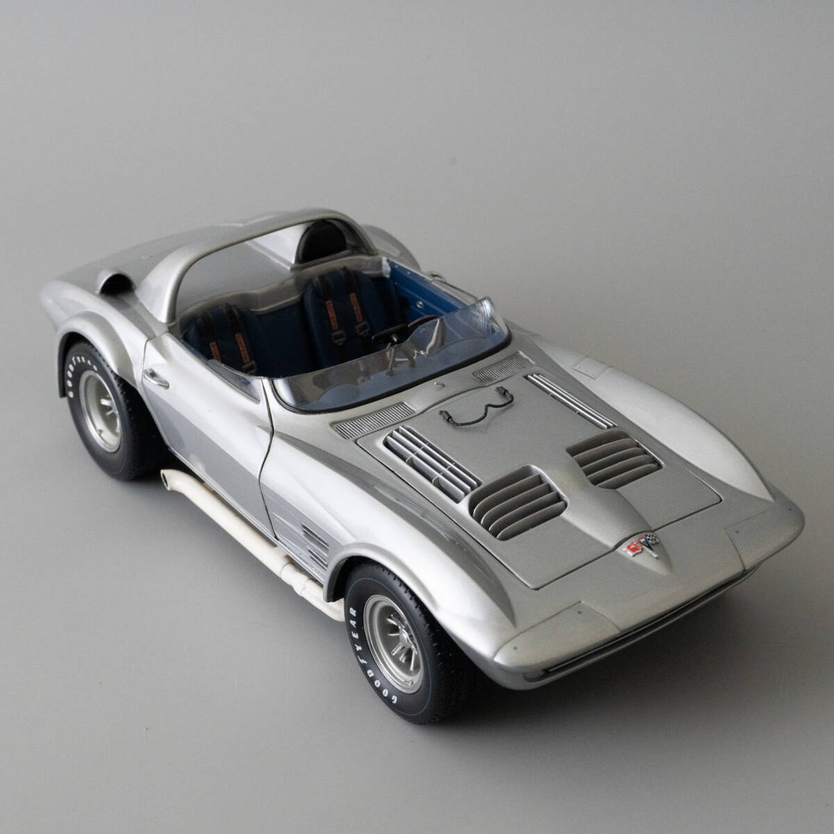 1/18 エグゾト RLG18043 フォード GT40 Mk I 2 #95 デイトナ 1966 Exoto Ford Walter Hansgen  / Mark Donohue, Boost Gear ミニカー通販
